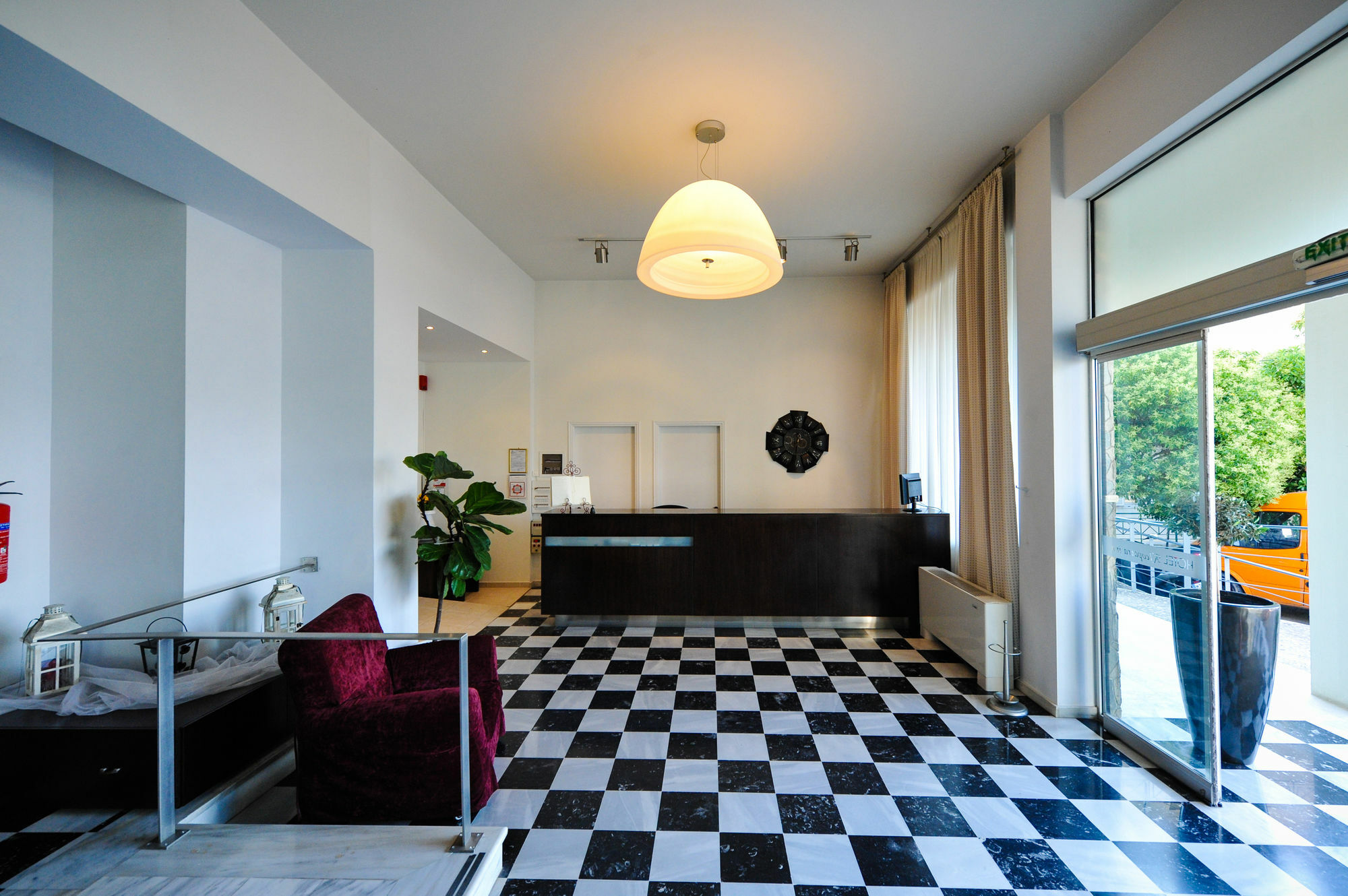 Kleopatra Inn Messíni Extérieur photo